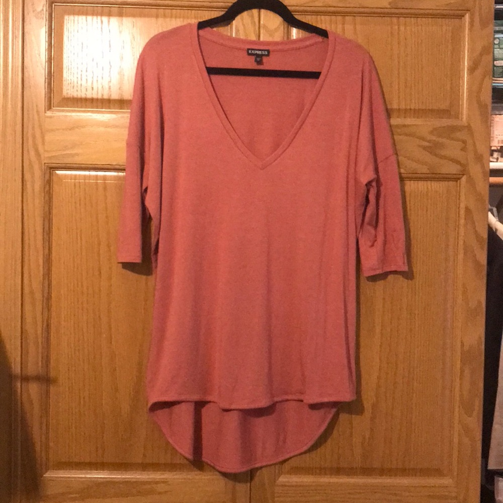 3/4 sleeve pink express comfortable shirt